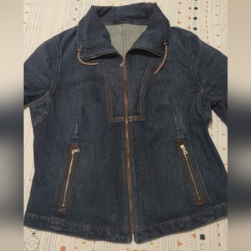 Elie Tahari Women's Denim Jacket - Picture 12 of 16